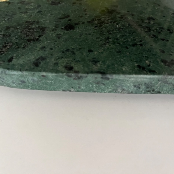 Green Marble Tray / Cheese Board with Gold Grapes - Picture 4 of 4